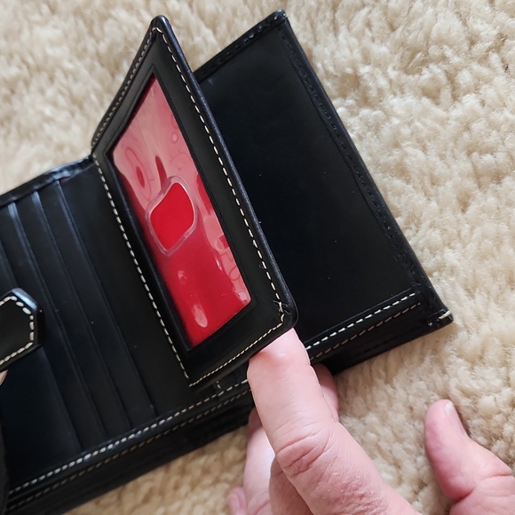 Great Dooney & Bourke Compact Black Leather Snap Tri-fold Wallet 🖤❤️ - Picture 11 of 16